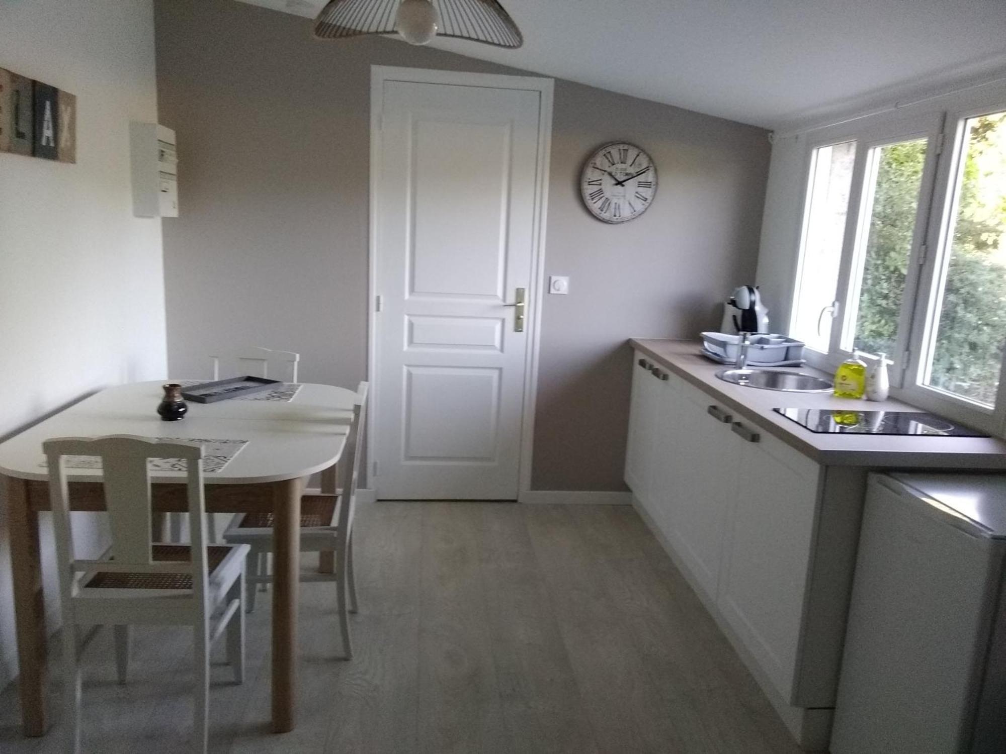 Chambre D Hotes La Barriere Channay-sur-Lathan Bagian luar foto